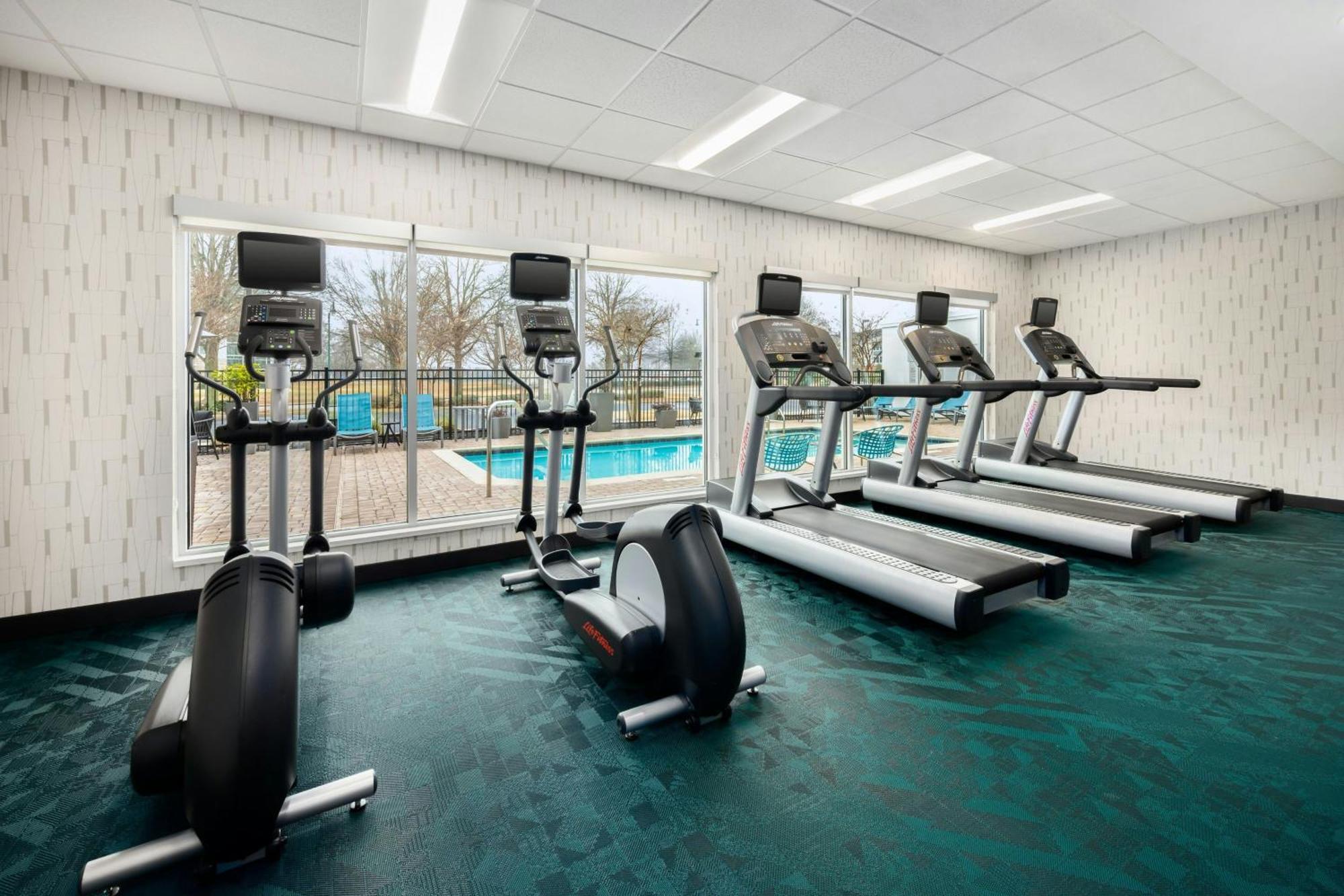 Towneplace Suites By Marriott Montgomery Eastchase Экстерьер фото