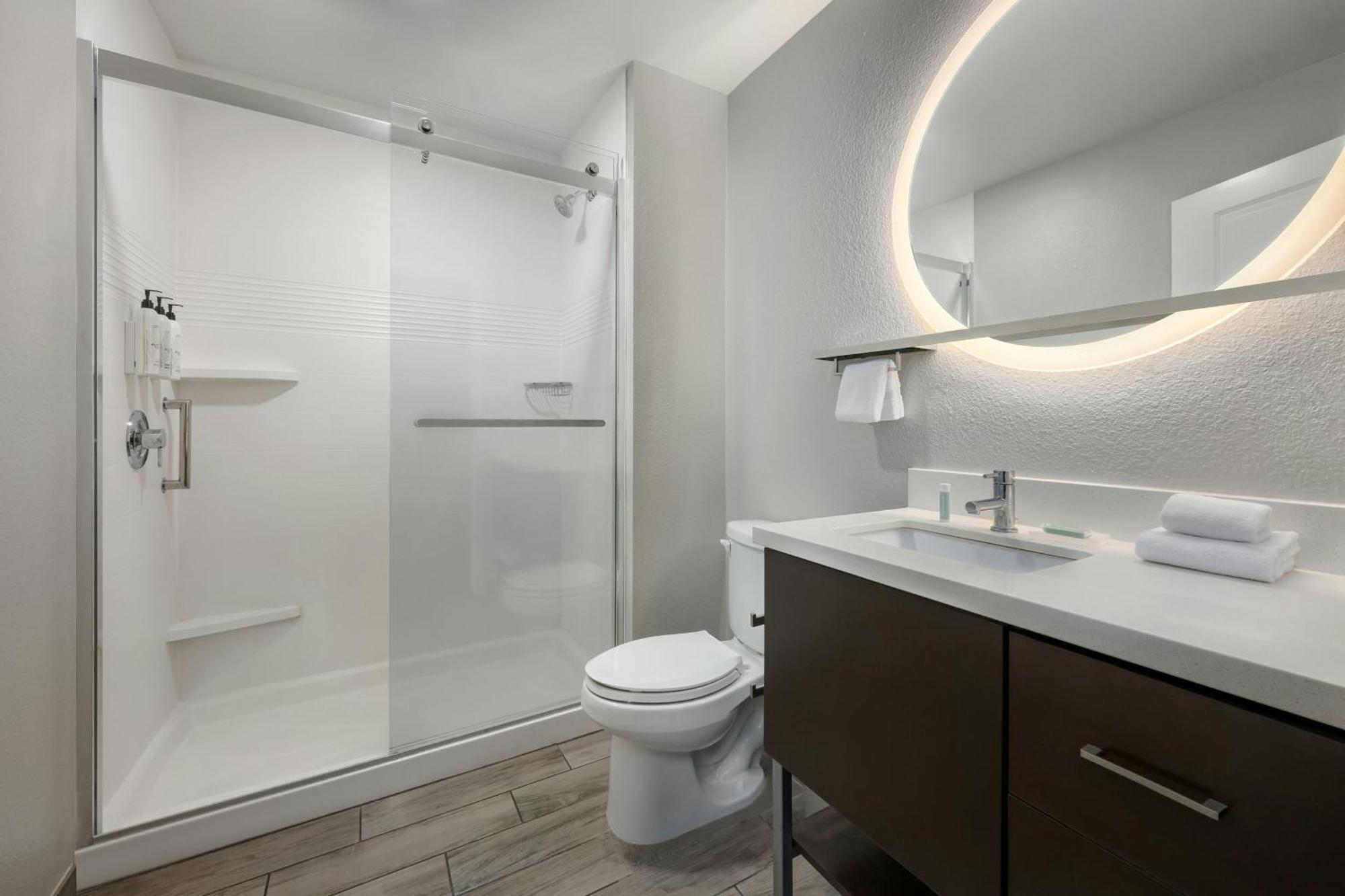 Towneplace Suites By Marriott Montgomery Eastchase Экстерьер фото