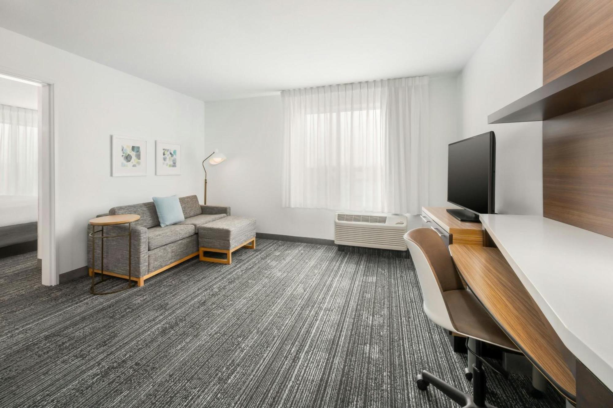 Towneplace Suites By Marriott Montgomery Eastchase Экстерьер фото